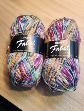 Drops Fabel Multicolor Self-Striping Wool Blend Yarn